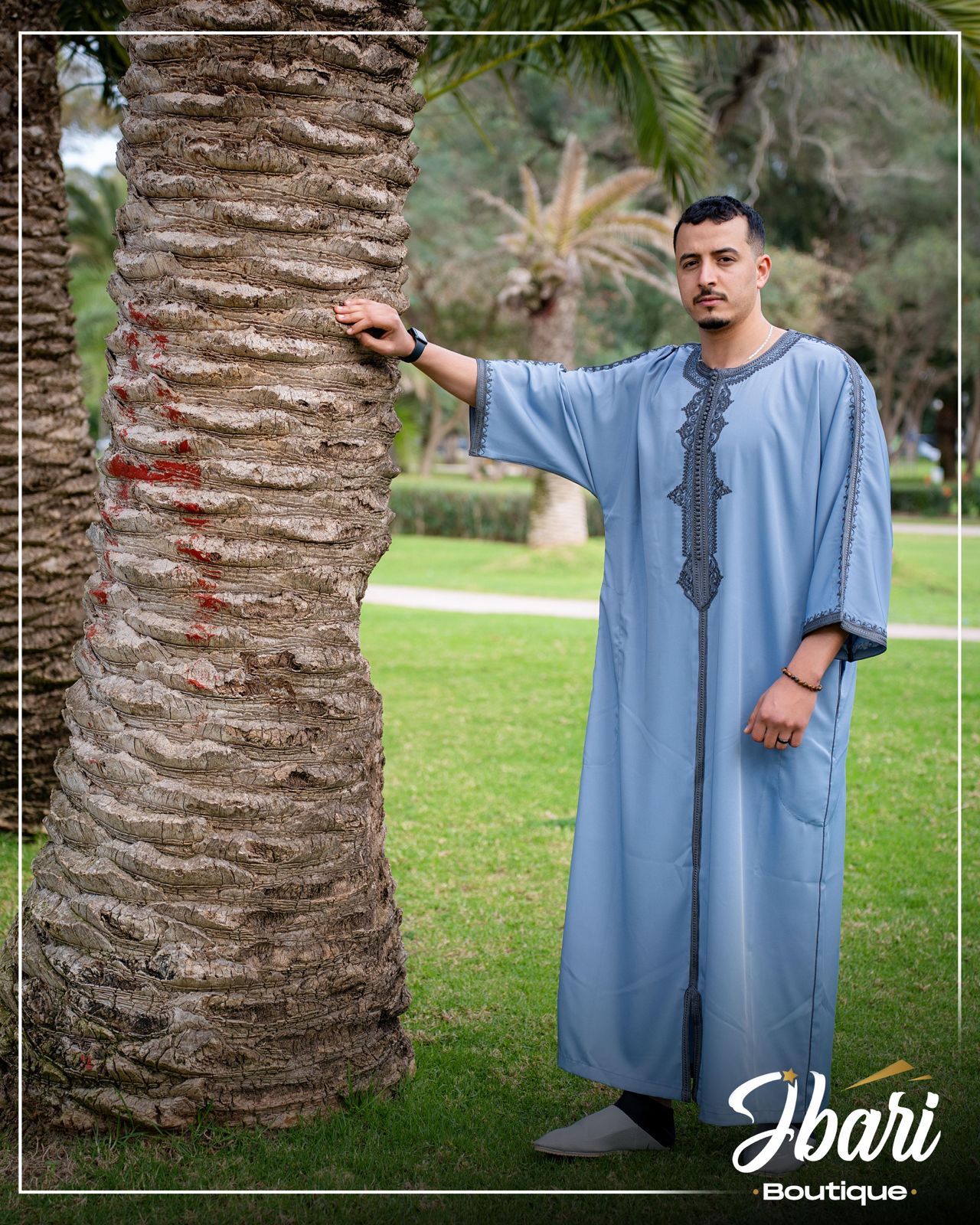 Boubou Marocain Noir – Broderies Dorées ✨ | Élégance, Confort & Tradition 🕌