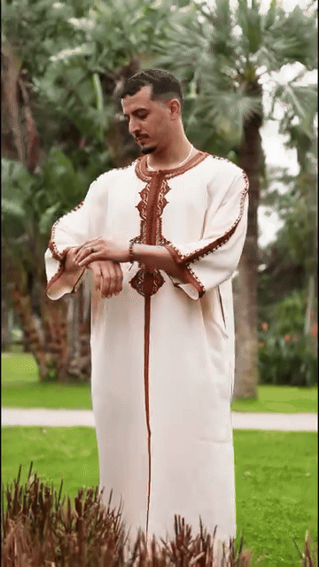 Boubou Marocain Noir – Broderies Dorées ✨ | Élégance, Confort & Tradition 🕌