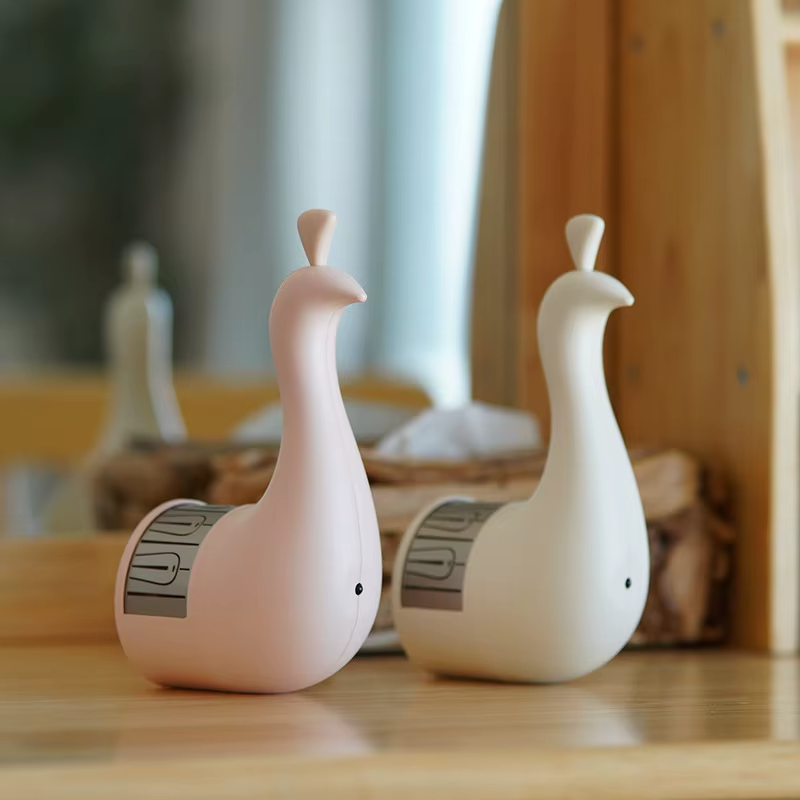 Lampe Paon Magique 🦚✨ | Projection LED 7 Couleurs – Tactile & Rechargeable